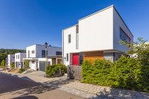 Alemania, Esslingen-Zell. Zona de desarrollo con viviendas pasivas - foto de stock