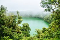 Costa Rica, Paysage avec lac du cratère Cerro Chato — Photo de stock
