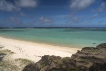 Mauricio, Isla Rodrigues, Playa Anse Ally - foto de stock