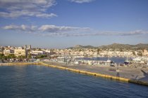 Grecia, Egina, vista verso il porto diurno — Foto stock