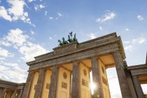 Germania, Berlino, Brandenburger Tor retroilluminazione — Foto stock