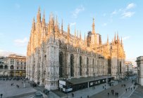 Itália, Lombardia, Milão, Galleria Vittorio Emanuele II e a Catedral na Piazza del Duomo — Fotografia de Stock