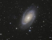 Astrofotografía, galaxia espiral Messier 81 o Galaxia de Bode - foto de stock