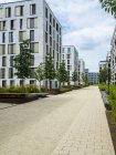 Alemania, Hesse, Offenbach, arquitectura moderna en la zona del puerto - foto de stock