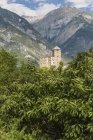Австрия, Тироль, замок Ландек днем — стоковое фото