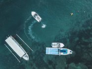 Indonesia, Bali, Veduta aerea delle barche a motore dall'alto — Foto stock