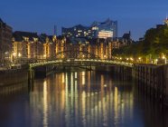 Germania, Amburgo, Zollkanal, Old Warehouse District ed Elbphilharmonie — Foto stock