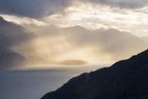 New Zealand, South Island, Crown Range, Lake Wakatipu at sunset — Stock Photo