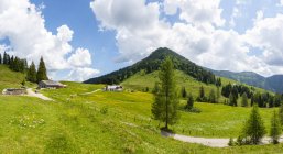 Austria, Salzburg State, Tennengau, Sankt Koloman, View to alp, Taugelboden and Regenspitz — Stock Photo