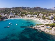 Spain, Balearic Islands, Mallorca, Region Calvia, Costa de la Calma, Peguera, Aerial view of beach with hotels — Stock Photo