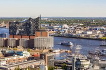 Germany, Hamburg, City view with Elbe Philharmonic Hall — Stock Photo