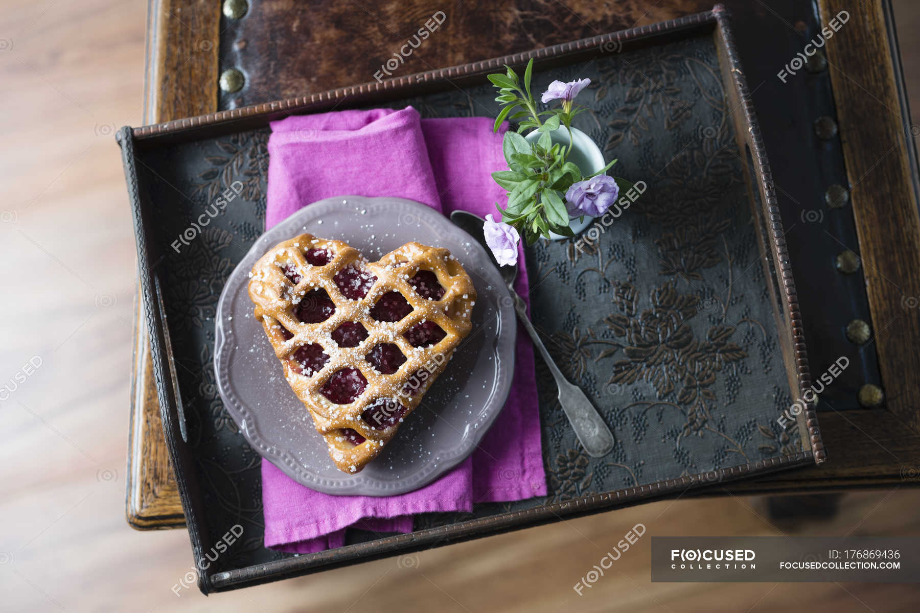 Heart shaped cake, cake, chocolate, cherry, dessert, HD wallpaper | Peakpx