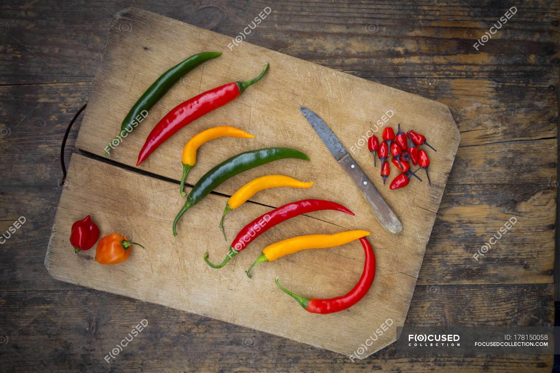 Colorful chili peppers — diet, unprocessed - Stock Photo | #178150058