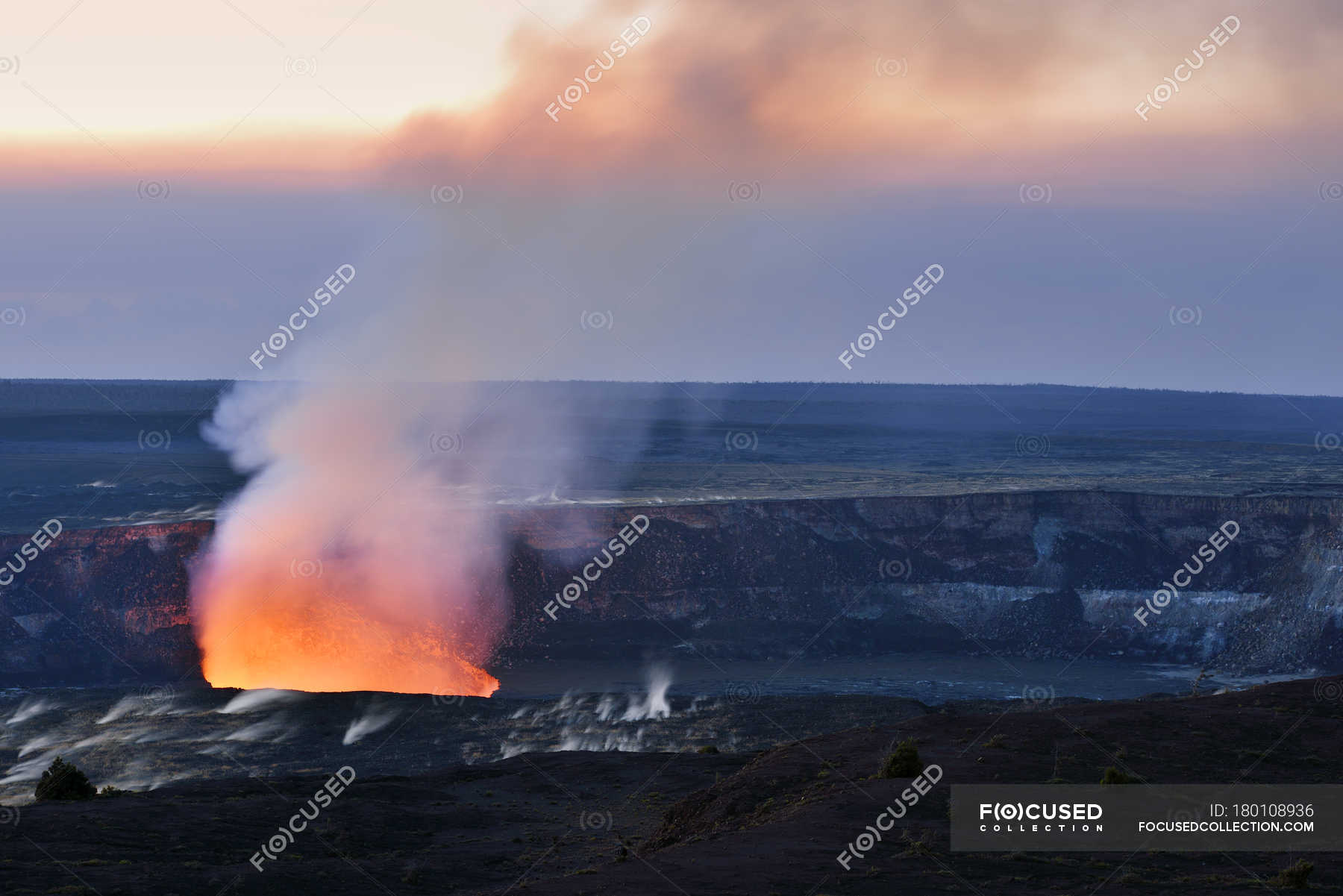 USA, Hawaii, Big Island, Volcanoes National Park, Kilauea caldera with ...