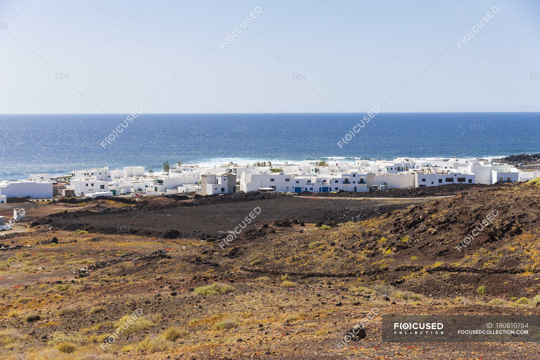 Spain, Canary Islands, Lanzarote, View to fishing village El Golfo