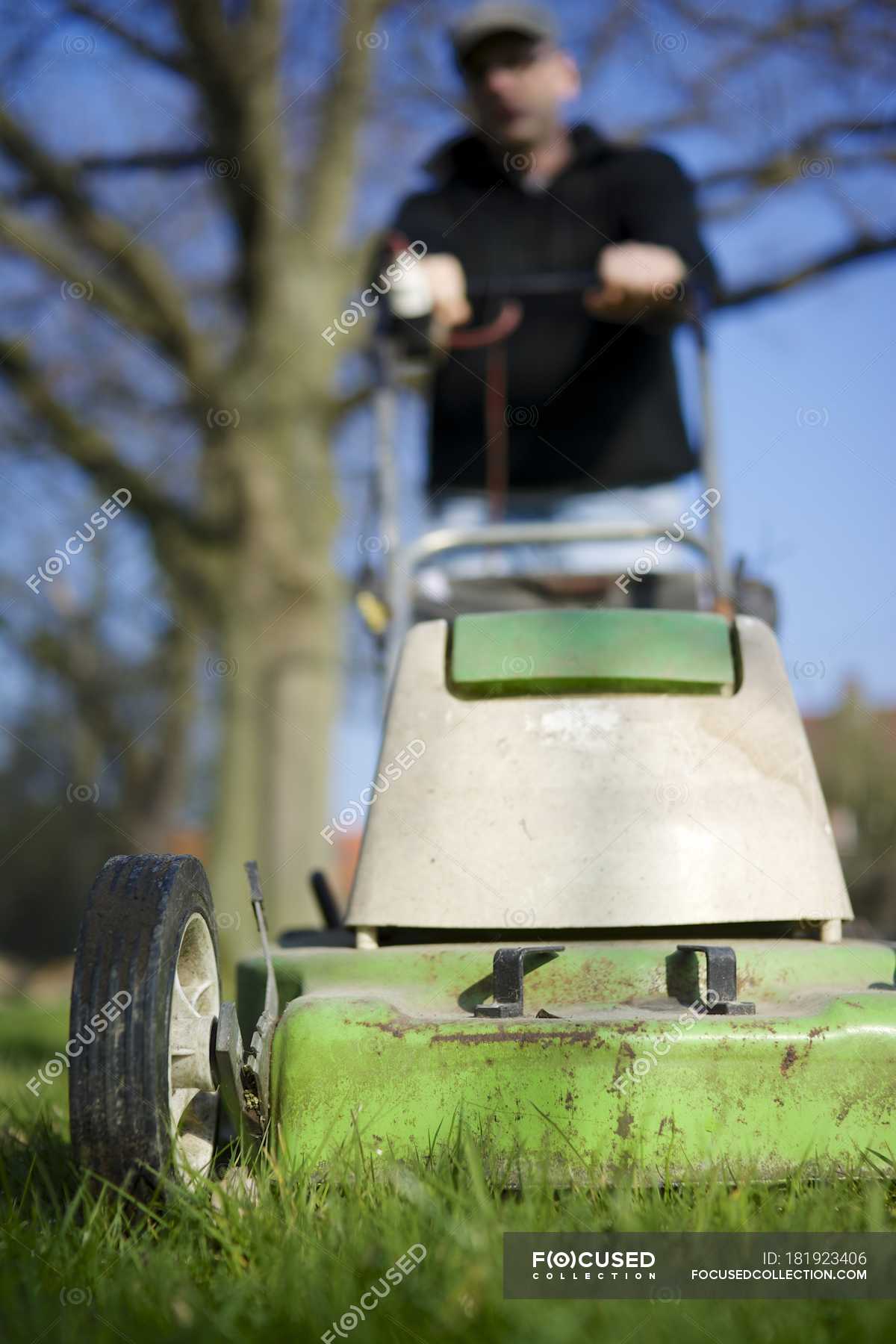 Naked Male Mowing The Lawn Telegraph