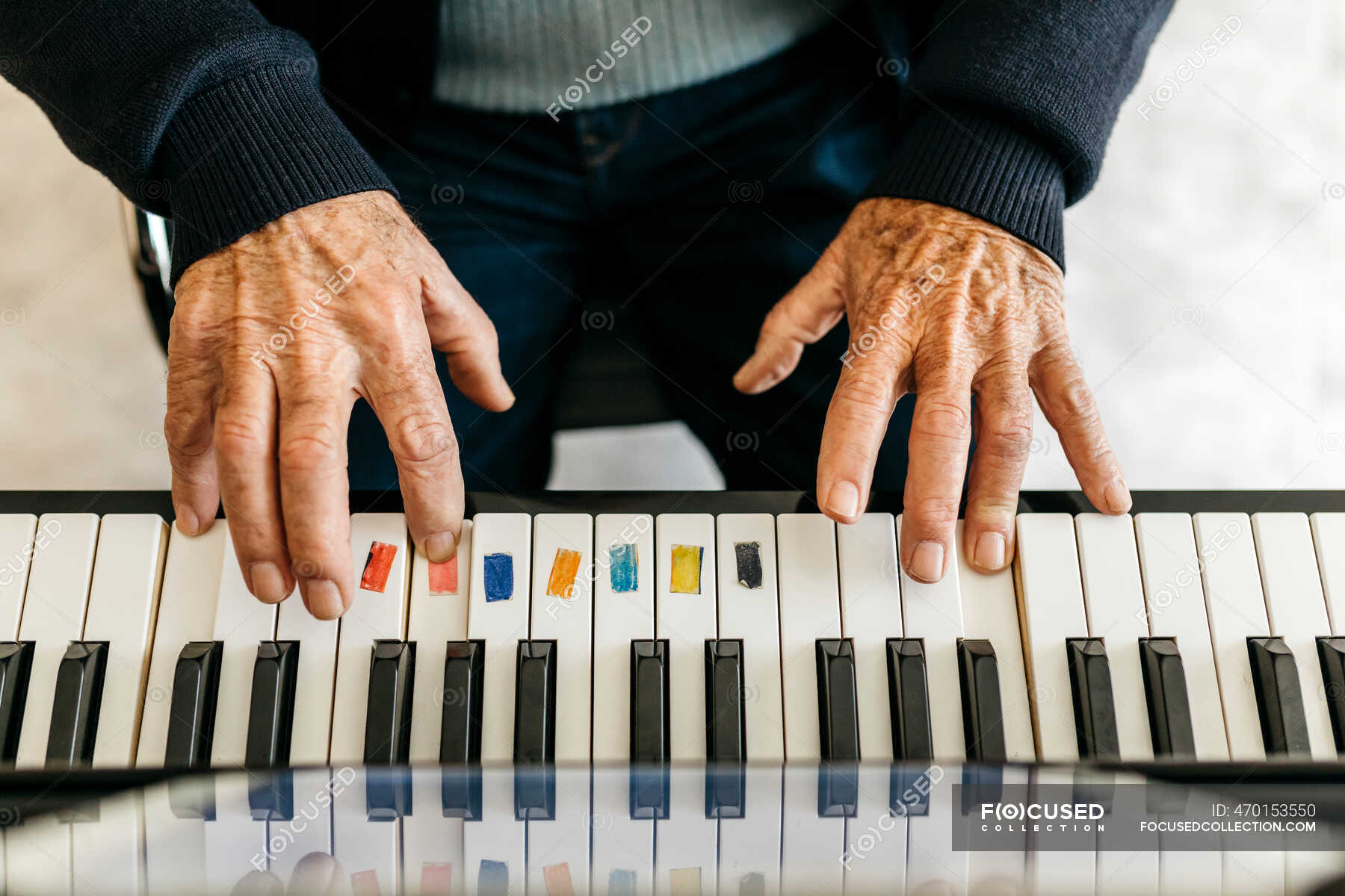 Close-up, de, mão homem, piano jogo