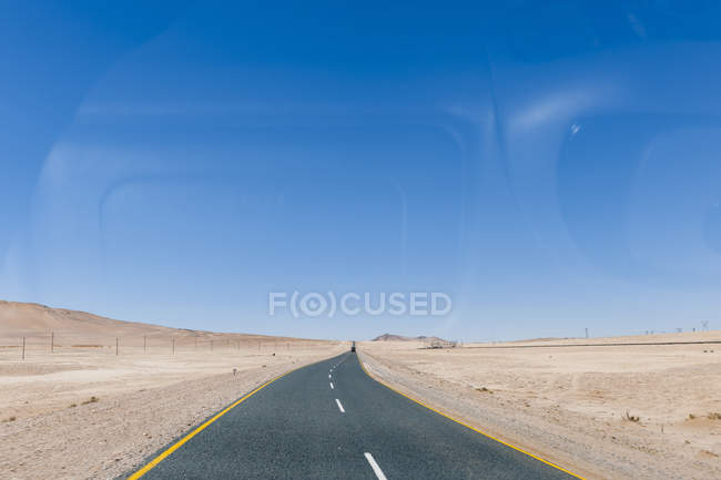 Namibia, Namib desert, road B4 southeast of Luederitz — Stock Photo