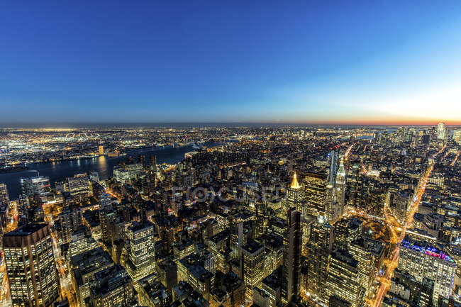 Paesaggio urbano di New York al tramonto — Foto stock