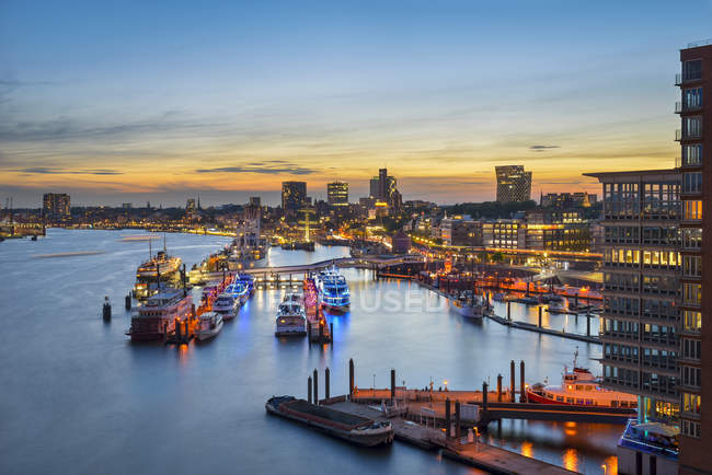 Niederhafen al tramonto, Amburgo — Foto stock