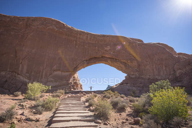 États-Unis, Utah, Parc national des Arches, North Arch Randonnée pédestre — Photo de stock