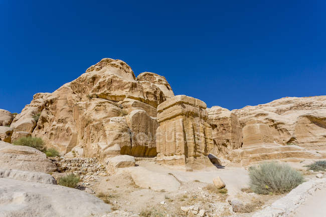 Blockgrubber, Djinn Blocks, Petra Rock City, capitale nabatea, patrimonio mondiale dell'UNESCO, Giordania, Asia — Foto stock