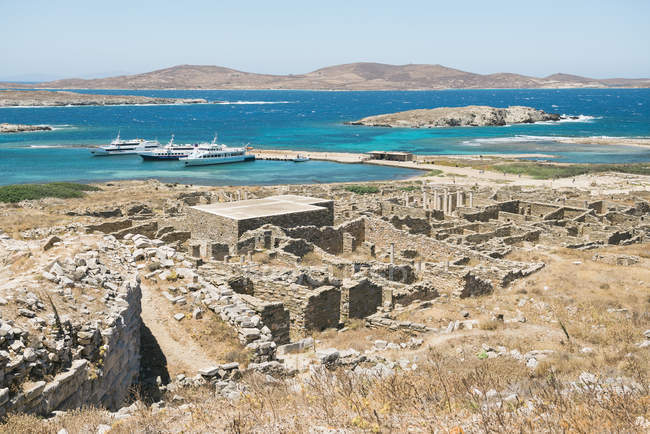 Delos, Mykonos, Grecia. L'isola di Delos, uno dei più importanti siti mitologici, storici e archeologici della Grecia
. — Foto stock