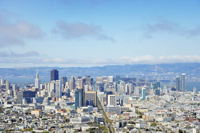 США, Каліфорнія, Сан-Франциско, повітряних міський пейзаж подання в сонячному світлі — стокове фото