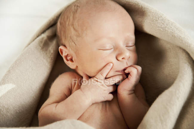 Фото Новорожденного Ребенка Без Лица