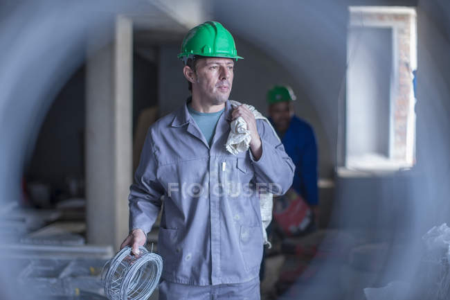 Construction worker on construction site — Stock Photo