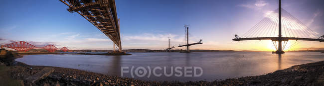 Строительство моста через Квинсферри — стоковое фото