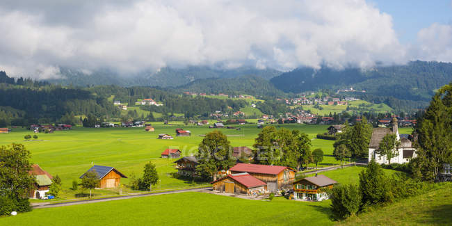 Prati di Loretto nelle Alpi di Allgaeu, Alta Allgaeu, Baviera, Germania — Foto stock