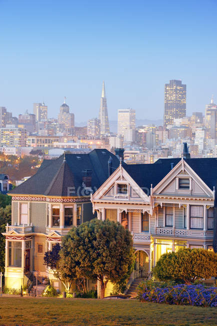 États-Unis, Californie, San Francisco, Vue aérienne du paysage urbain en plein soleil — Photo de stock