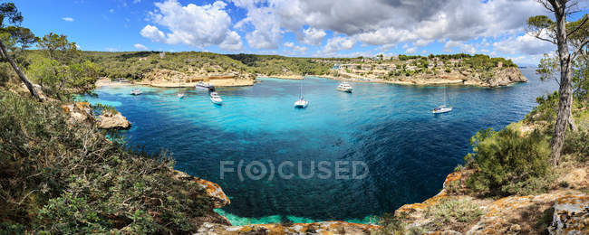 Espagne, Majorque, vue panoramique sur la baie de Portals Vells — Photo de stock