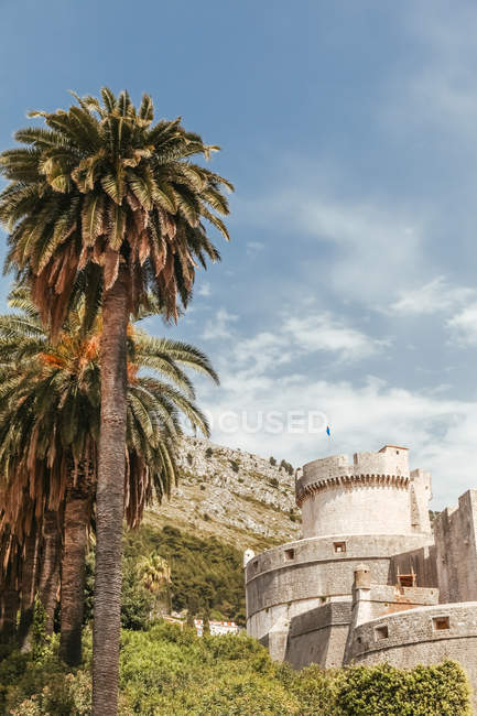 Croácia, Dubrovnik, vista para a Torre Minceta durante o dia — Fotografia de Stock