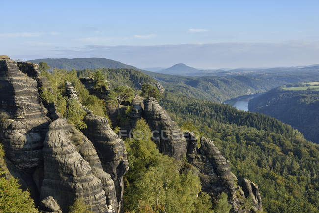 Germany, Saxony, Saxon Switzerland National Park, View from the Schrammsteine viewpoint, Elbe Sandstone Mountains — Stock Photo
