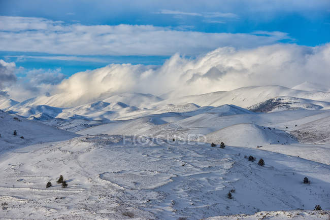 Italien Abruzzo Gran Sasso E Monti Della Laga Nationalpark Berge Im Winter Natur Aussenbereich Stock Photo 177535506