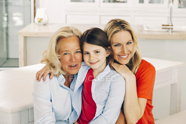 grandma-mother-and-daughter-nude