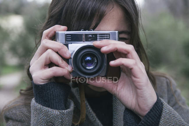 Cámara analógica fotos de stock, imágenes de Cámara analógica sin royalties