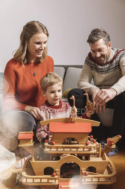 Little boy and parents playing with Noah Ark — Stock Photo