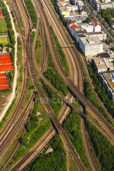 Alemania, Baviera, Múnich, Laim, Travesías ferroviarias - foto de stock