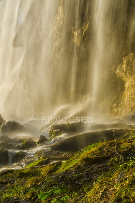 Croácia, Parque Nacional dos Lagos de Plitvice, Cachoeira — Fotografia de Stock