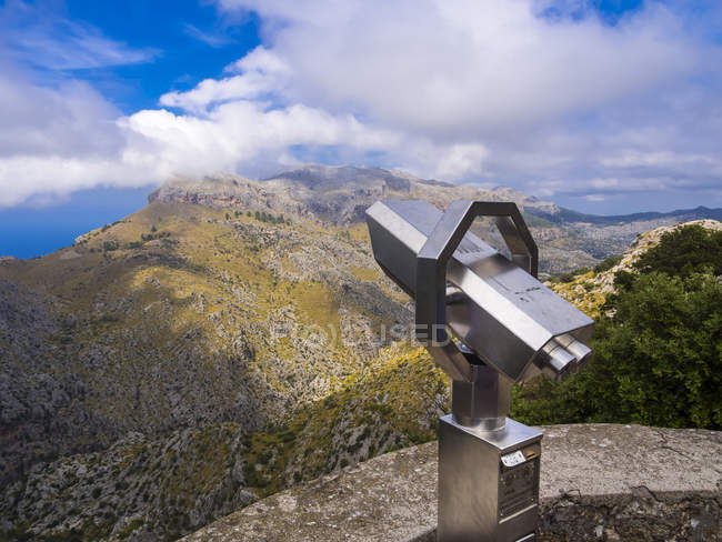 Spagna, Maiorca, Veduta della Serra de Tramuntana, telescopio — Foto stock