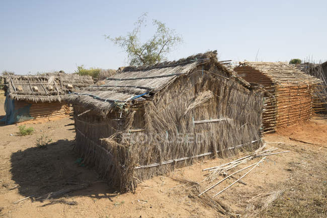 Afrika Madagaskar Strohhutten Armut Kein Volk Stock Photo