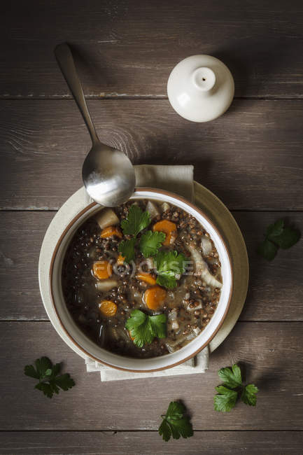 Vegan lentil stew with different root vegetables — Stock Photo