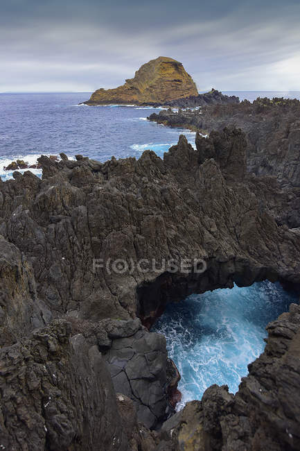 Portogallo, Madeira, Veduta sull'arco naturale — Foto stock