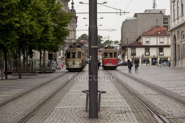 Portugal, Lisbon, street scene with trams — Stock Photo
