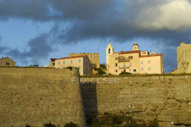 France, Corsica, Calvi, Haute Ville with citadel and fortress in evening light — Stock Photo