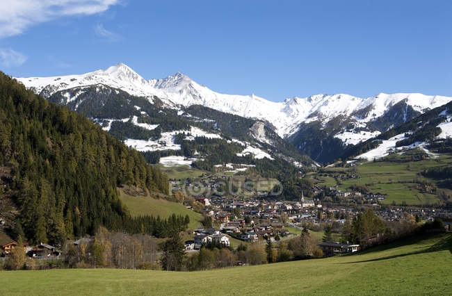 Austria, Tirolo orientale, Matrei, Parco Nazionale degli Alti Tauri in autunno — Foto stock