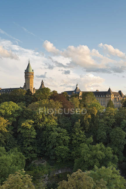 Luxembourg, Luxembourg City, Petrusse valley, Musee de la Banque in the evening — Stock Photo